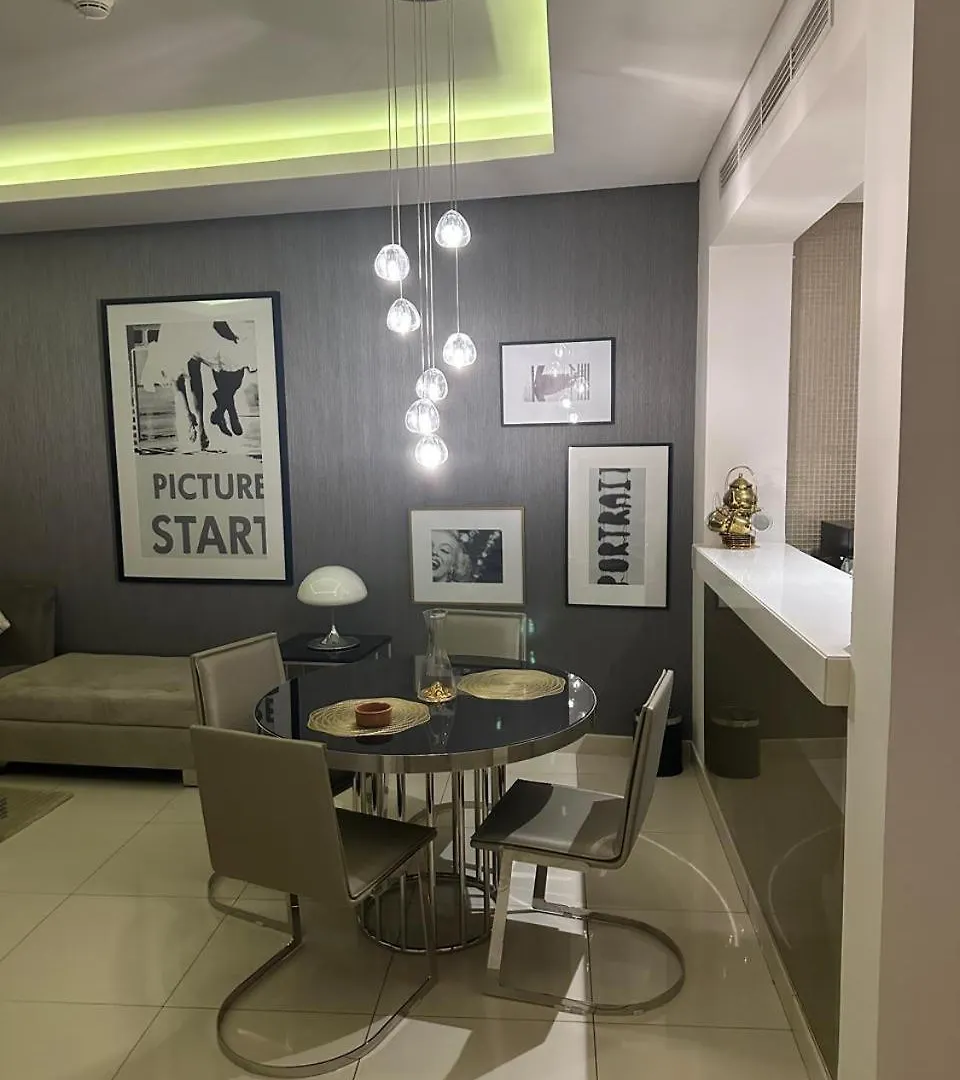 4905 Luxury View By Royal Sky Vacation Homes Paramount Tower A Dubai United Arab Emirates